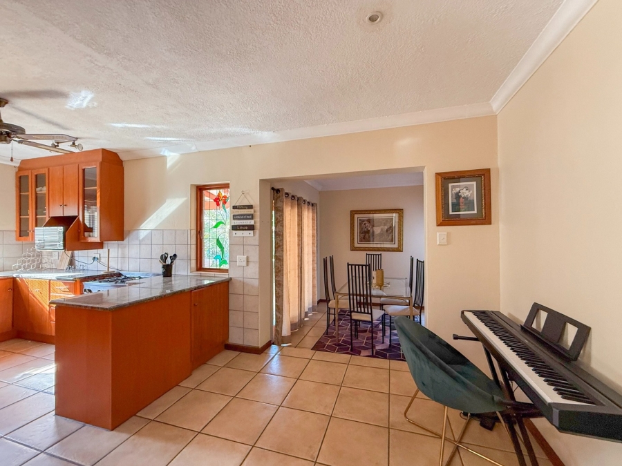 4 Bedroom Property for Sale in Eagles Landing North West